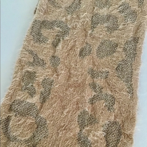 New Frosted Oatmeal Infinity Scarf - Picture 2 of 4